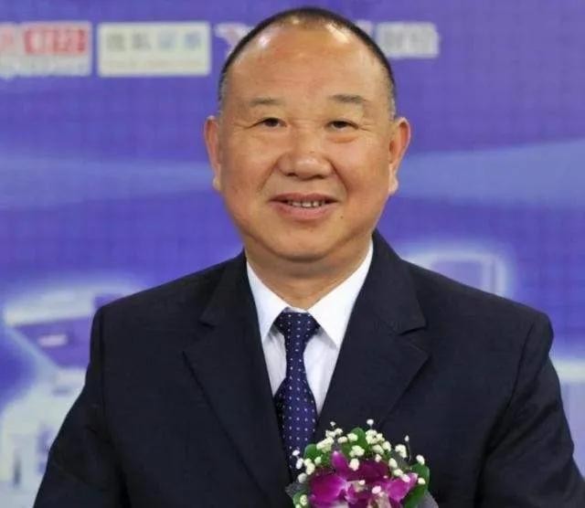 没钱没背景没资源没学历普通人如何快速赚到第一桶金