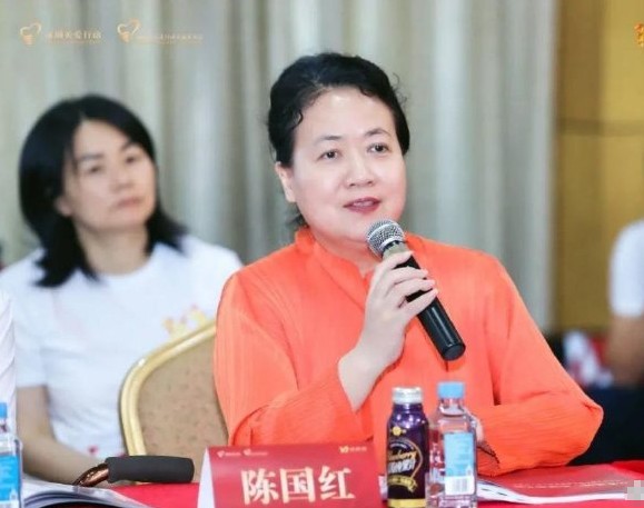 富安娜老板67岁,老板娘持股10亿元!企业家夫妇离婚,发生了什么?
