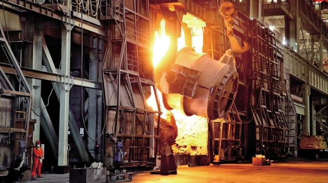 涨到发紫钢厂集体推涨大涨350机构称四季度或再迎普涨