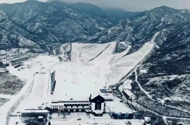 倒计时100天冬奥前最后一个雪季滑雪场如何借冬风