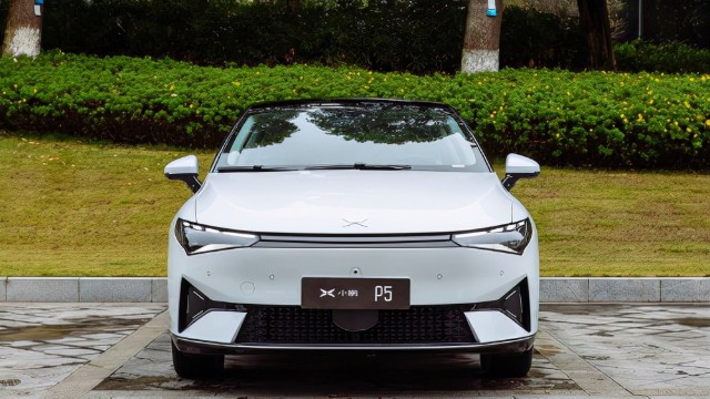 小鹏p5对比特斯拉model3老司机最终选了谁