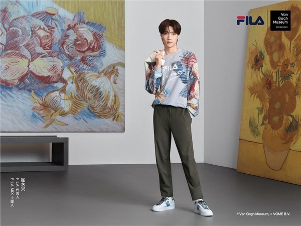 fila代言人,fila mix主理人张艺兴身穿fila x van gogh museum联名