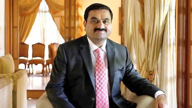 据福布斯实时富豪榜,印度富豪高塔姆阿达尼(gautam adani)的身价周四