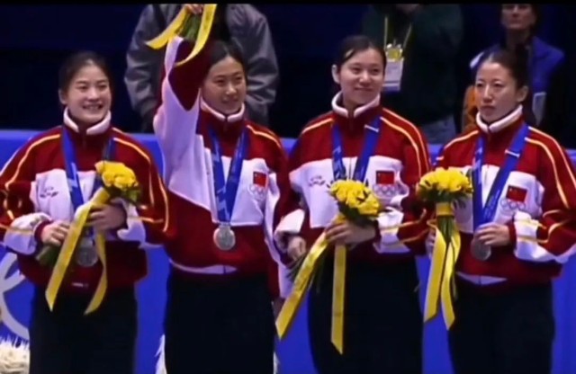 孙丹丹联手摘银1996年第三届亚冬会,杨扬夺得1500米女子短道速滑冠军