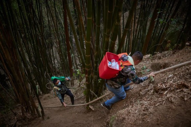 重慶山火全紀錄保衛山下那萬家燈火