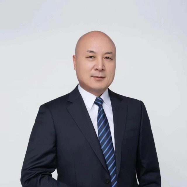 人兼ceo李鲁亚博士,师从我国著名空间机构学和机器人学专家张启先院士