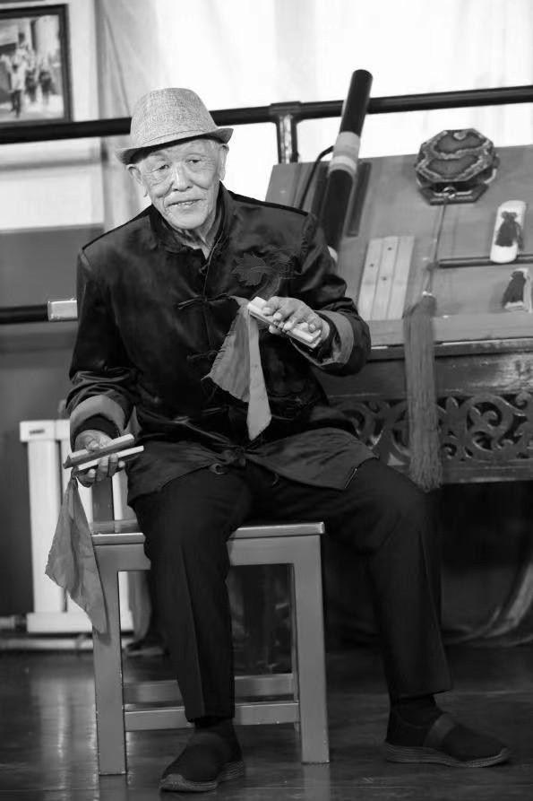 痛别二人转时代英雄王忠堂一腔心血谱写生命乐章