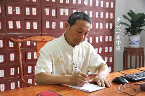 在攻克其他男科疾病上,张幼玲首创中医男科"补益疏泄.