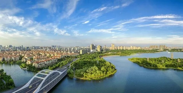 张家港,中国光伏摇篮——江苏省下辖一个县级市,原名沙洲县.