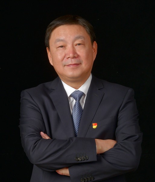 学习贯彻二十大奋发有为建新功六伊力特董事长陈智做强董事会激发内生