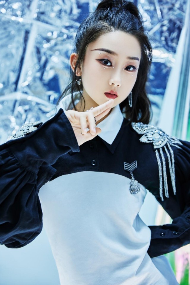 2023第八届少儿明星盛典小超模张宸溪担任全球赛主持人