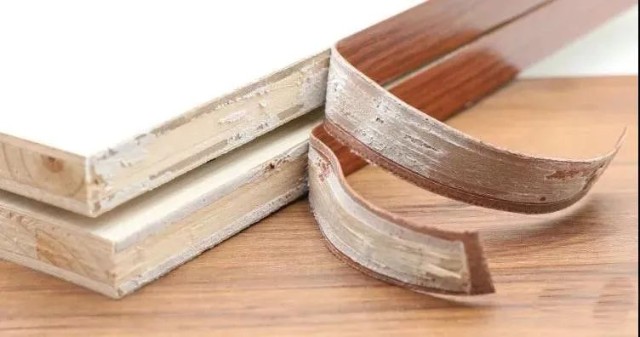 硅宝新专利提供一种粘得更牢的pur家具封边胶!