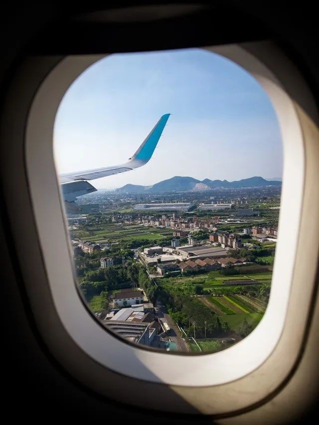 手机摄影丨在飞机上如何拍出一张好照片