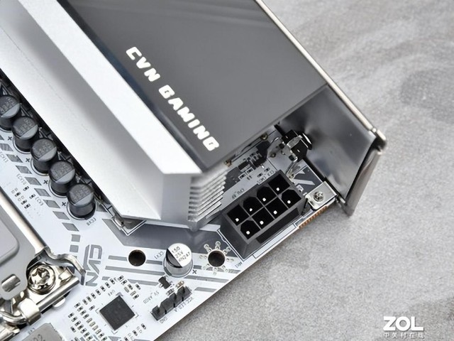 七彩虹cvnb760ifrozenwifiv20主板评测超高颜值白色小板