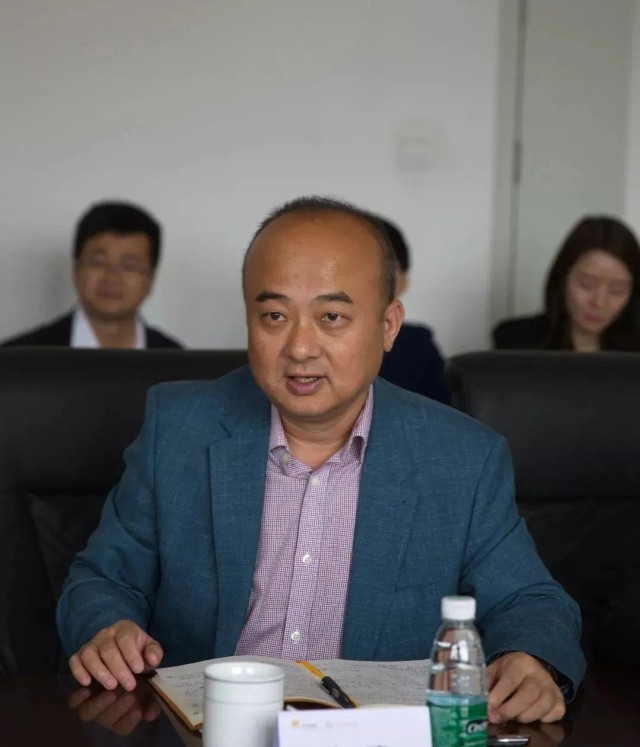 宋清此前于海为华润健康副董事长,总经理,兼华润健
