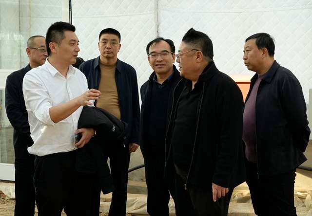 王瑞鑫到华北奕丰生态园调研