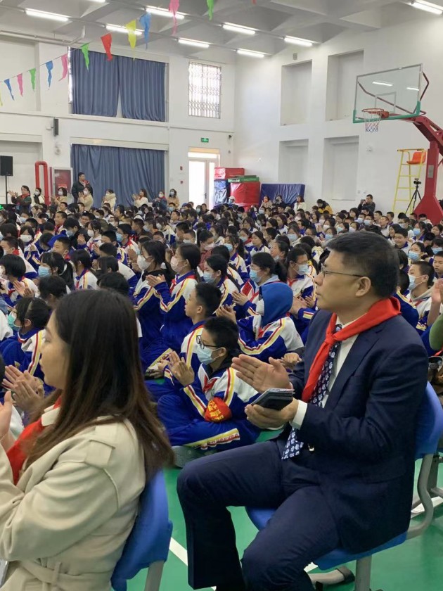 公益龙源海外受邀出席2023年春季蒲公英中学开学典礼