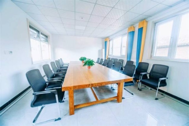 北京延庆玉渡山海坨璐畅民宿,环境静谧,有带投影仪的会议室!