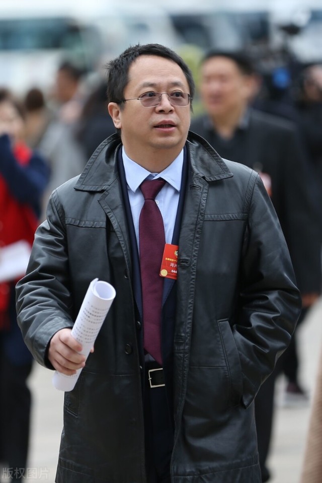 三六零大涨近两倍后，董事长周鸿祎离婚，“分手费”90亿_财富号_东方财富网
