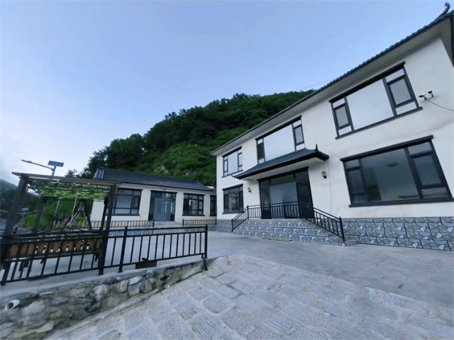 北京门头沟山前别院民宿灵山脚下徽派复古建筑小河峡谷风景美