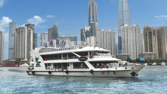 见证中法友谊 丨江龙船艇承建的"珠江王子"号新能源游船接待法国总统