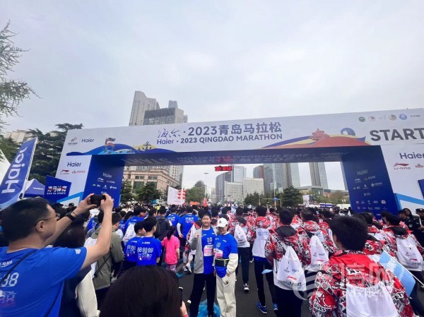 25000人奔跑出發海爾2023青島馬拉松圓滿舉行