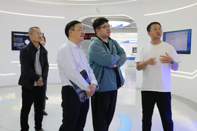 云创大数据与天数智芯签订战略合作协议