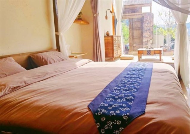 北京门头沟朴风逸境民宿爨柏古村特色石头打造包院平日2100元