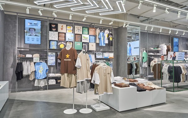 森马新基本首店开业打造舒服时尚新篇章