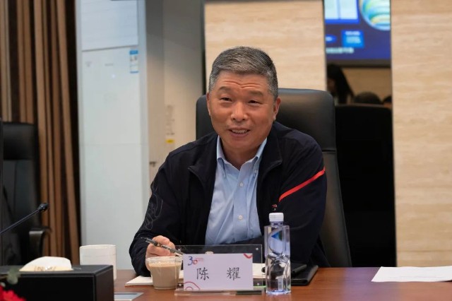 陈耀对中控技术数字化,智能化领域的技术能力表示充分肯定,他指出