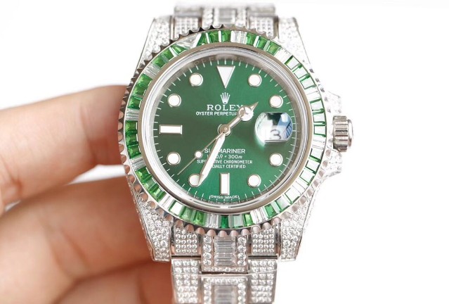 劳力士水鬼rolex奢华密满钻特别版经典与奢华的融合