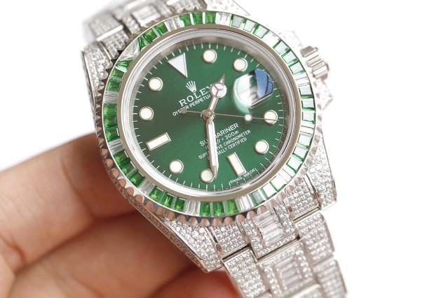 劳力士水鬼rolex奢华密满钻特别版经典与奢华的融合