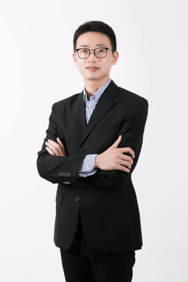 介绍几位近几年业绩好的消费主题基金经理1胡昕炜郭睿杨瑨
