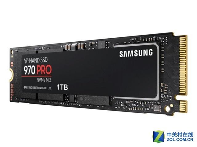 在as ssd测试中,此款三星970pro 1tb固态硬盘随机写入为552552 iops