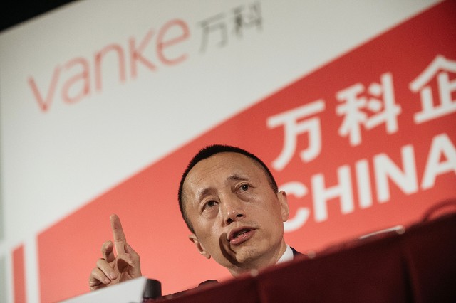 2019年1月,原万科第一大股东深圳地铁总经理肖民向万科请辞非独立董事