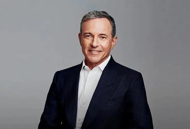 迪士尼执行董事长罗伯特艾格tiktok和年轻人取得了共鸣