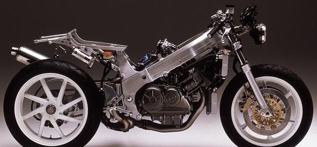 钛合金连杆开拓全新时代的本田vfr750r