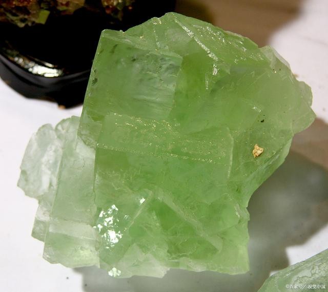 福晶科技002222全球最大的lbobbo晶体供应商