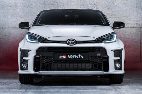 丰田gryarisrs搭载15l引擎输出120匹马力