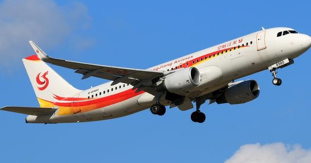 他抢海航生意，砸8亿办航企一天只载36人，今负债重重连吃官司