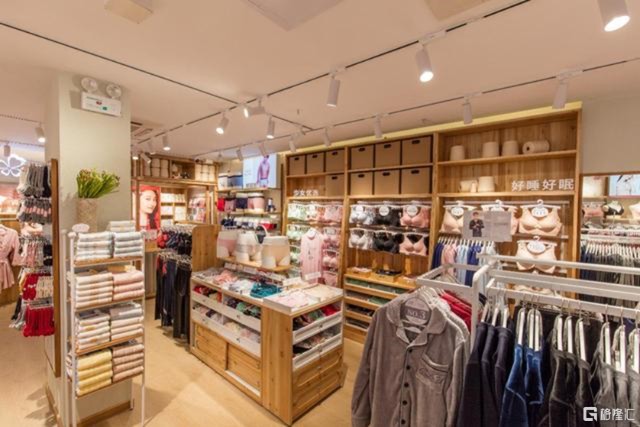 品牌 内衣 专卖店_内衣专卖店门头图片(3)