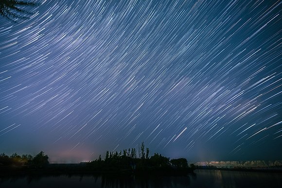 中卫沙漠星星酒店酒店地址:宁夏回族自治区中卫市迎水桥镇沙坡头村