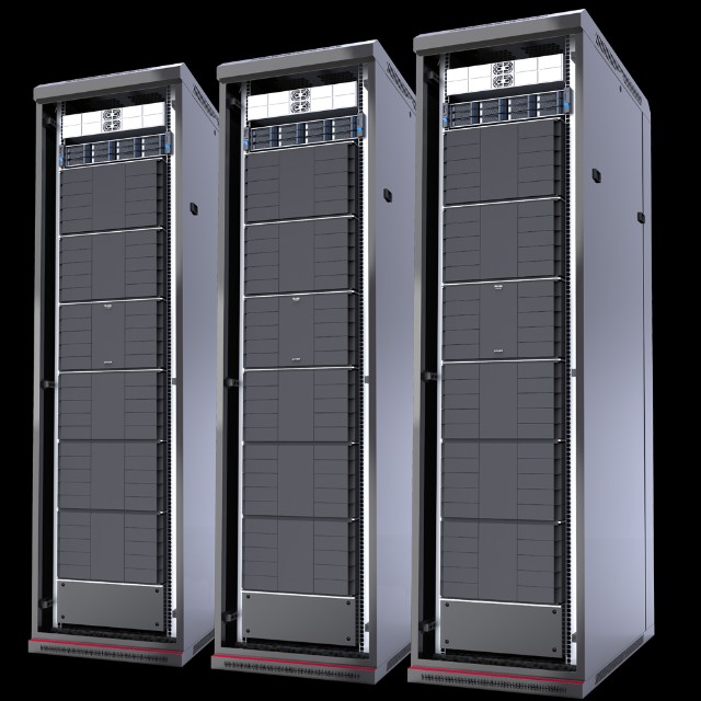 2,支持多机柜集群部署应用;3,可解决海量数据归档存储