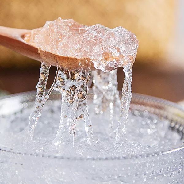 食材小常识雪燕一次吃多少克雪燕什么时间吃最好