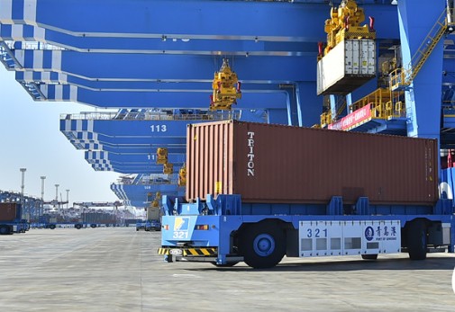 盘点国内三大智慧港口的agv应用