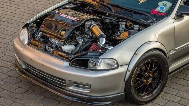 档档红线本田思域引擎大改35lv6高转引擎上身