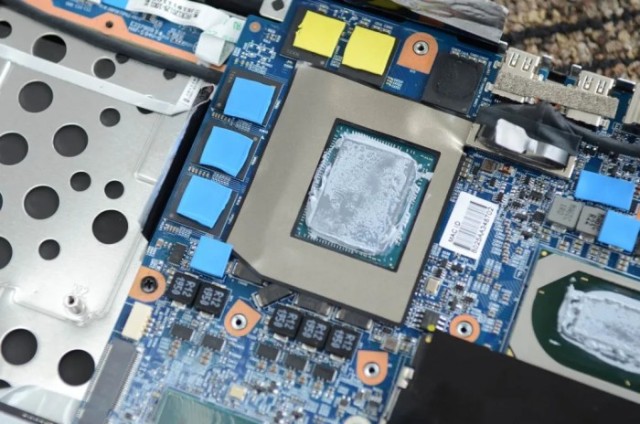 搭载十代酷睿移动版标压处理器的机械革命x3s引燃游戏5ghz新时代