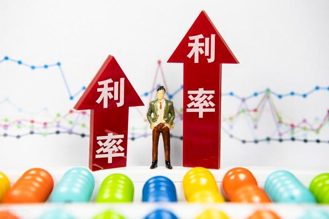 钮文新低不宜高更不宜央行应强调降低综合融资成本