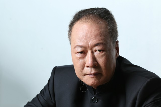 潮汕大佬中的奇人默默无闻却一手缔造千亿帝国