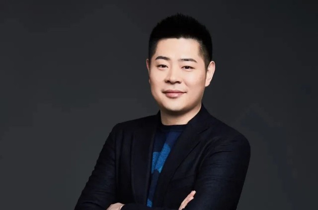 董事长蔡风佳执行董事兼地产业务首席执行官合景泰富集团以下按嘉宾